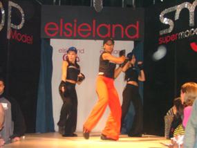 ELSIELAND Desfile Top Model 04 9
