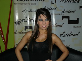 ELSIELAND Cintia Fernandez 30